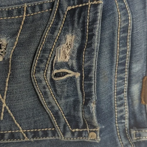 BKE "Stella" bootcut jeans. 26x31 - Picture 3 of 4